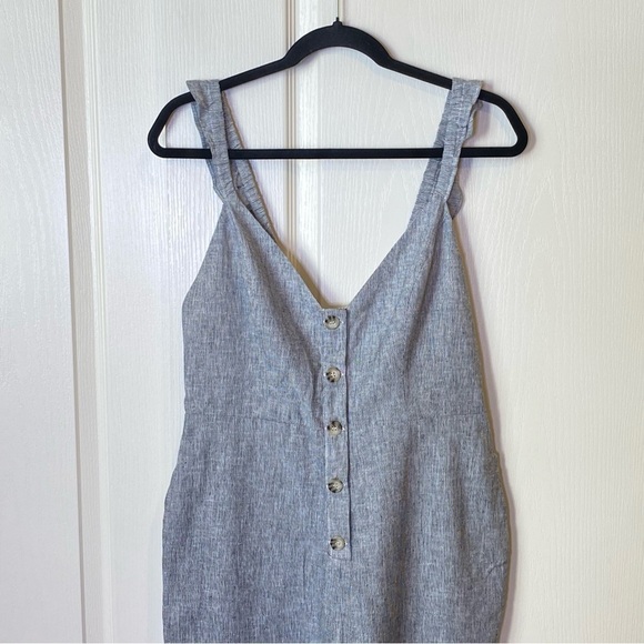 Lovers and Friends Linen Blend Kat Open Back Jumpsuit in Chambray Size Medium - Picture 4 of 14